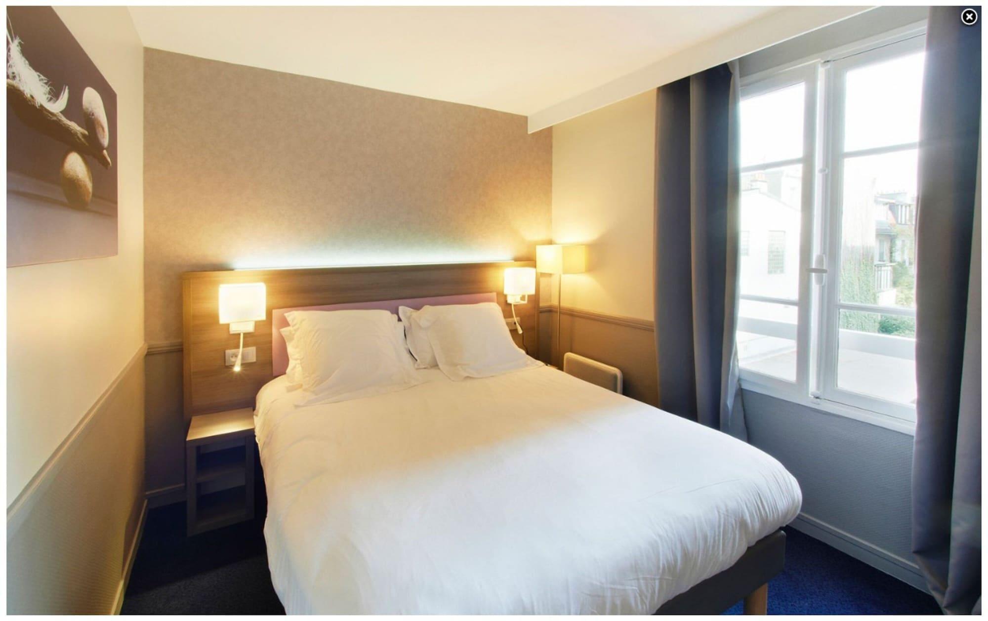 Hotel Poussin Paris Exteriör bild